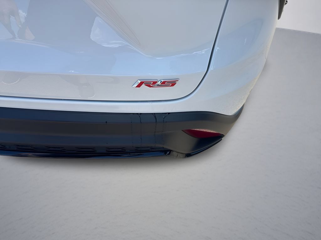 New 2026 Chevrolet Trax RS w/ Sunroof Package FWD image 31