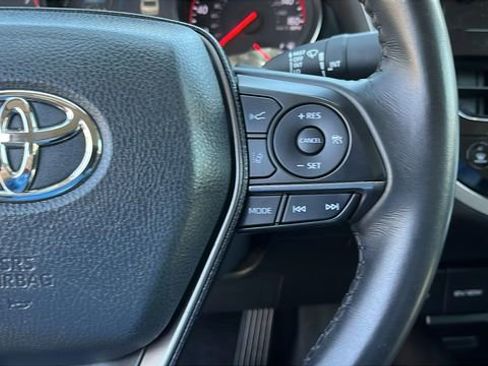 Used 2024 Toyota Camry XSE FWD image 13