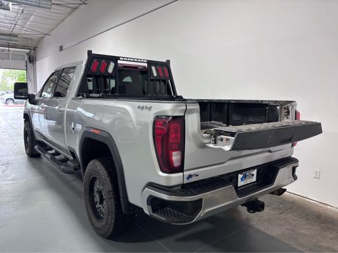 Used 2022 GMC Sierra 2500 SLE w/ SLE Convenience Package AWD/4WD image 5