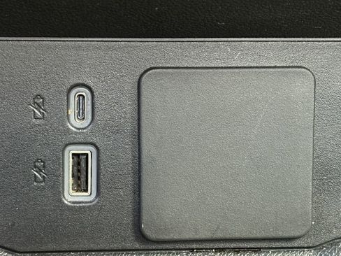 Used 2025 Chevrolet Silverado 1500 Custom image 5