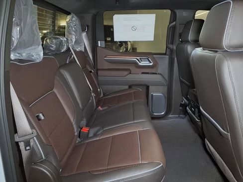 New 2026 GMC Sierra 1500 Denali AWD/4WD image 7