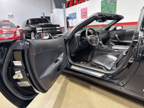 Used 2008 Chevrolet Corvette Coupe w/ Preferred Equipment Group RWD image 92