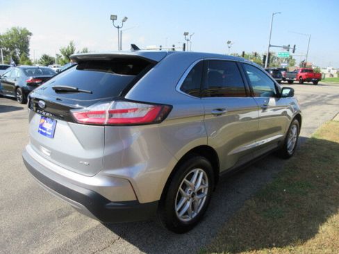 Used 2024 Ford Edge SEL w/ Cargo Accessory Package image 5