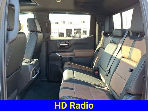 Certified 2020 Chevrolet Silverado 1500 High Country w/ Technology Package image 11