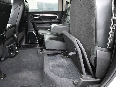 Used 2024 RAM 2500 Laramie image 30