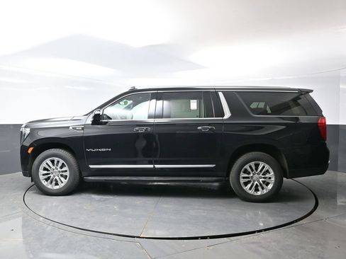 Used 2024 GMC Yukon XL SLT image 11