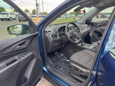 Used 2020 Chevrolet Equinox LT AWD/4WD image 10