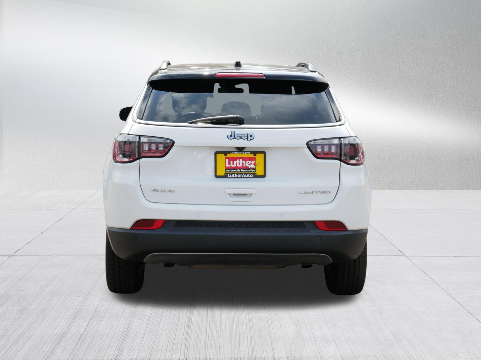 Used 2024 Jeep Compass Limited AWD/4WD image 6