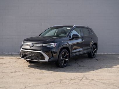 New 2025 Volkswagen Taos SEL w/ Black Wheel Plus Package