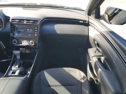 Used 2024 Hyundai Santa Cruz SE image 12