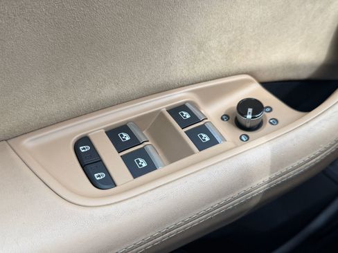 Used 2019 Audi Q8 Prestige AWD/4WD image 22