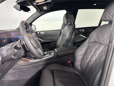 New 2026 BMW X7 xDrive40i w/ Premium Package image 6