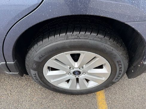 Used 2015 Subaru Outback 2.5i Premium image 40