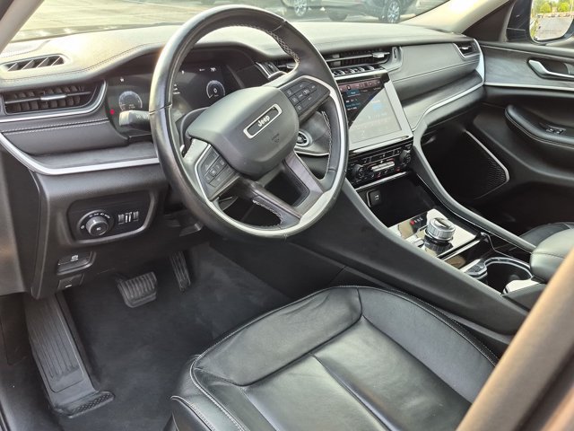 Used 2022 Jeep Grand Cherokee L Limited AWD/4WD image 4