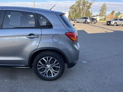 Used 2016 Mitsubishi Outlander Sport ES image 7