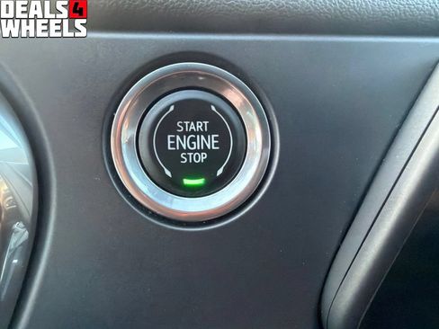 Used 2021 Chevrolet Blazer LT FWD image 24