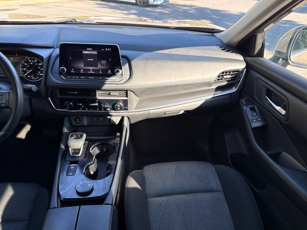Used 2025 Nissan Rogue SV AWD/4WD image 33
