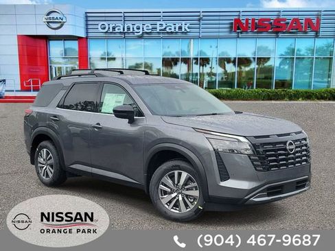 New 2026 Nissan Pathfinder SL w/ Cargo Package FWD image 1