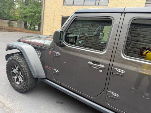 Used 2018 Jeep Wrangler Unlimited Rubicon AWD/4WD image 32