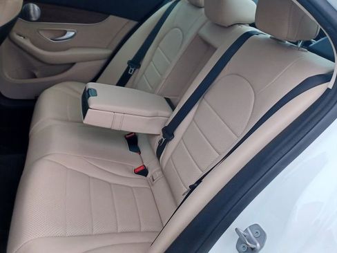 Used 2019 Mercedes-Benz C 300 4MATIC Sedan image 7