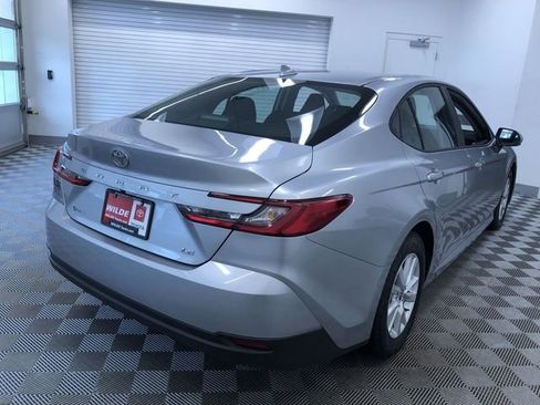Used 2026 Toyota Camry LE FWD image 34