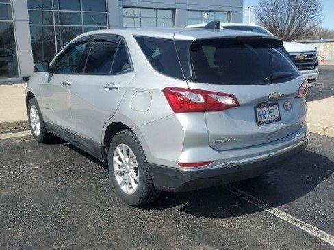 Used 2020 Chevrolet Equinox LT image 3