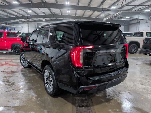 Used 2023 GMC Yukon Denali Ultimate image 4
