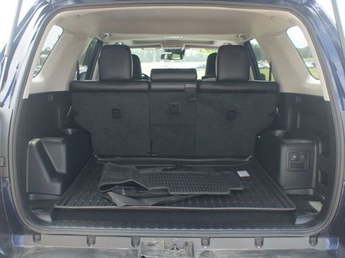Used 2023 Toyota 4Runner TRD Off-Road Premium w/ Moonroof Package AWD/4WD image 19