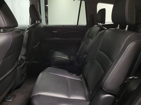 Used 2020 Honda Pilot Elite image 21