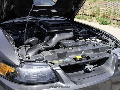 Used 2003 Ford Mustang Mach 1 RWD image 19