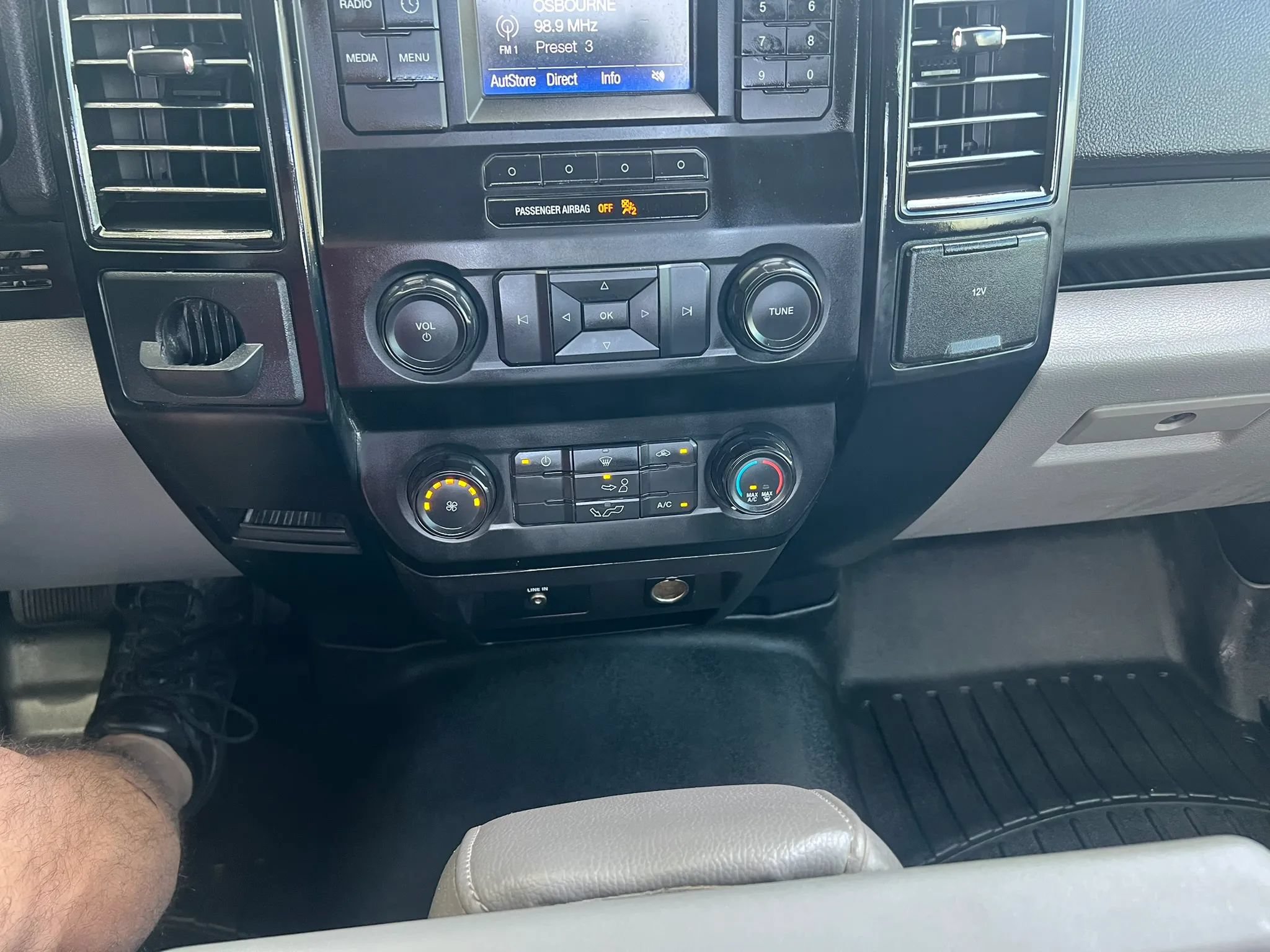 Used 2017 Ford F150 XL RWD image 11