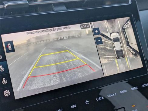 Used 2022 Hyundai Santa Cruz Limited image 13