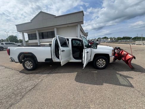 Used 2019 Chevrolet Silverado 2500 W/T w/ WT Convenience Package AWD/4WD image 7