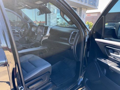 Used 2025 RAM 1500 Big Horn AWD/4WD image 19