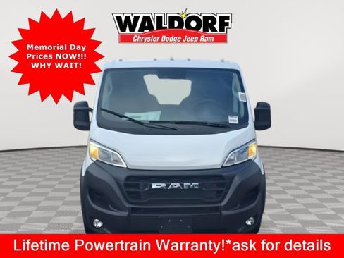 New 2025 RAM ProMaster 1500 w/ Premium Convenience Group FWD image 8