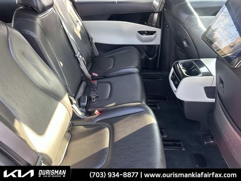 Used 2022 Kia Carnival SX image 27