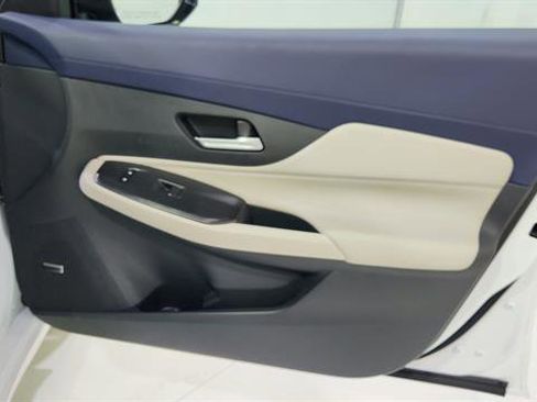 New 2026 Nissan Sentra SL FWD image 27