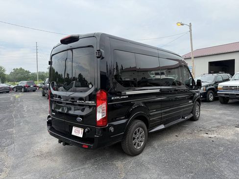Used 2018 Ford Transit 250 148 Medium Roof w/ Exterior Upgrade Package RWD image 5