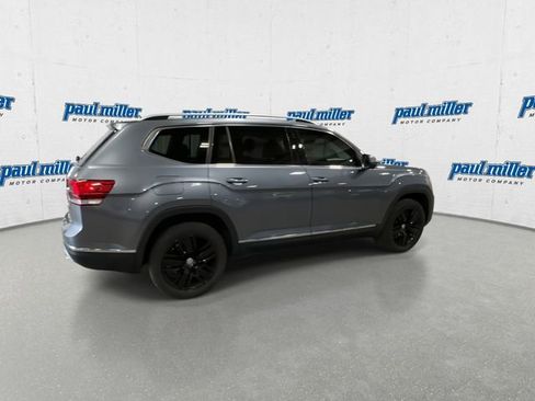 Used 2019 Volkswagen Atlas SEL Premium image 11