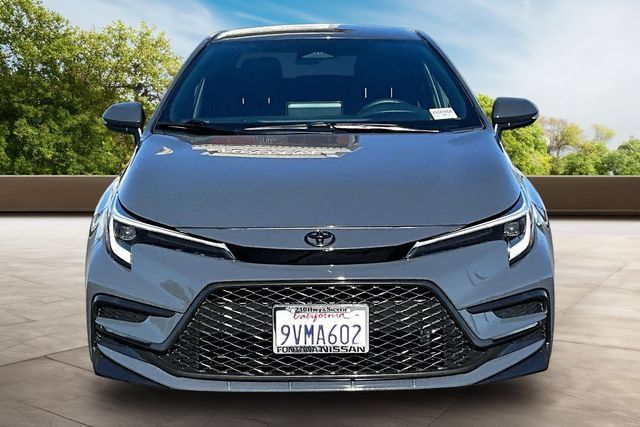 Used 2025 Toyota Corolla SE FWD image 2
