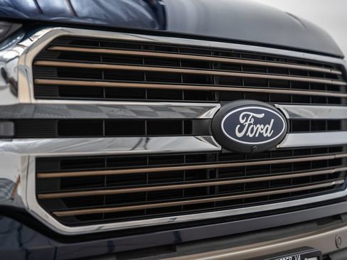 Certified 2025 Ford F150 King Ranch w/ FX4 Off-Road Package AWD/4WD image 14
