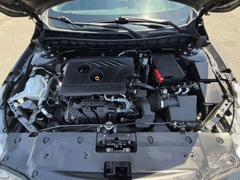 Used 2020 Nissan Altima 2.5 SR FWD image 23