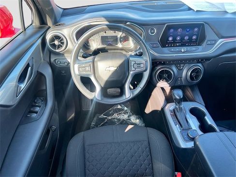 Used 2019 Chevrolet Blazer LT image 20