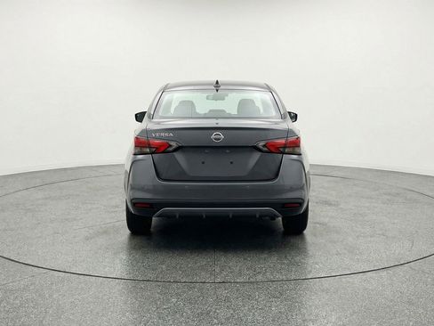 Used 2025 Nissan Versa SV image 6