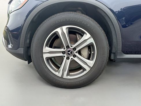 Used 2020 Mercedes-Benz GLC 300 4MATIC image 13