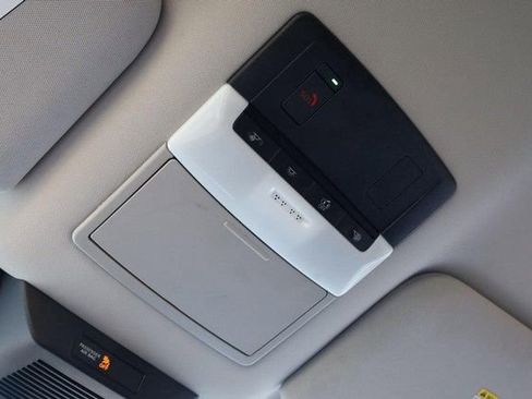 Certified 2025 Nissan Pathfinder SV AWD/4WD image 16