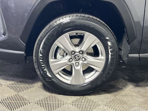 Used 2024 Toyota RAV4 XLE AWD/4WD image 13