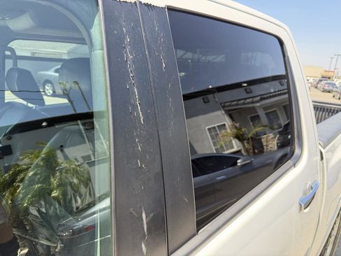 Used 2012 Nissan Titan SL RWD image 7