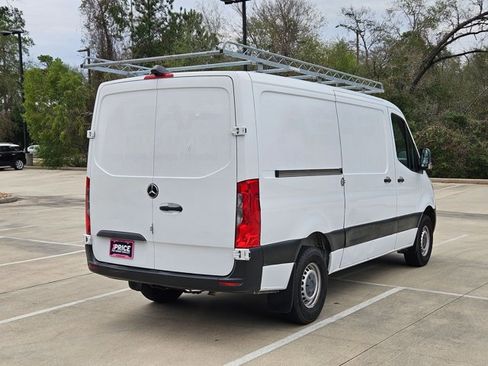 Used 2019 Mercedes-Benz Sprinter 144 image 5