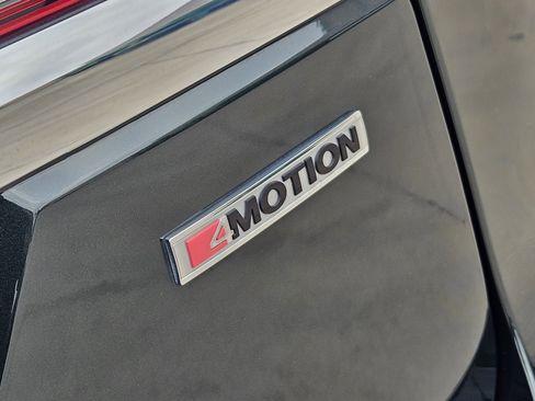 Used 2021 Volkswagen Atlas SE w/ Panoramic Sunroof Package image 10